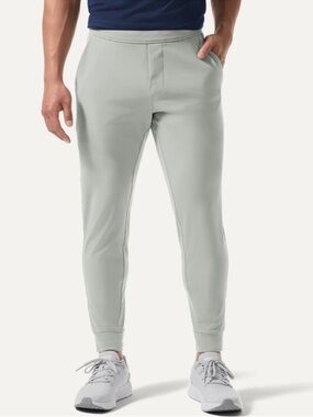 NWOT Public Rec Men's All Day Everyday Jogger Sz 36/36 Grey